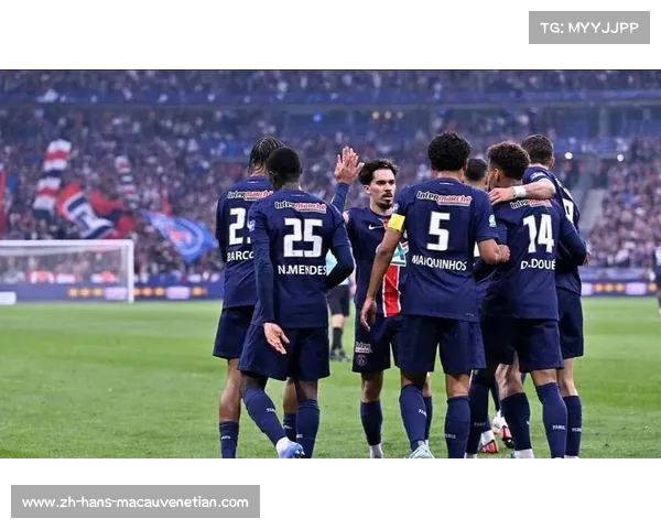 巴黎世俱杯球衣增金星象征欧冠荣耀彰显球队顶级成就